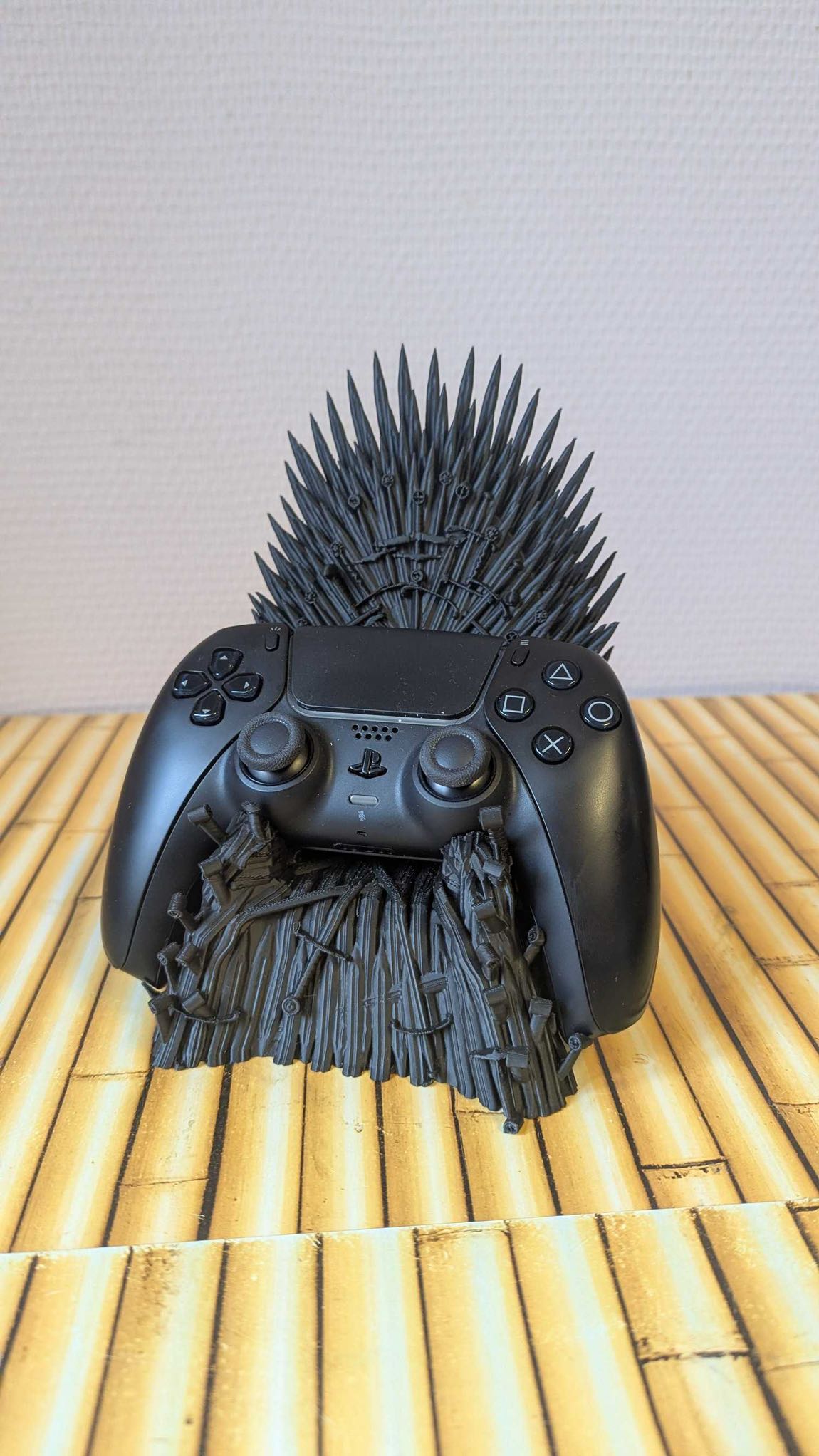 Game of Thrones Demir Taht PS5 Kol Standı – DualSense Tutucu